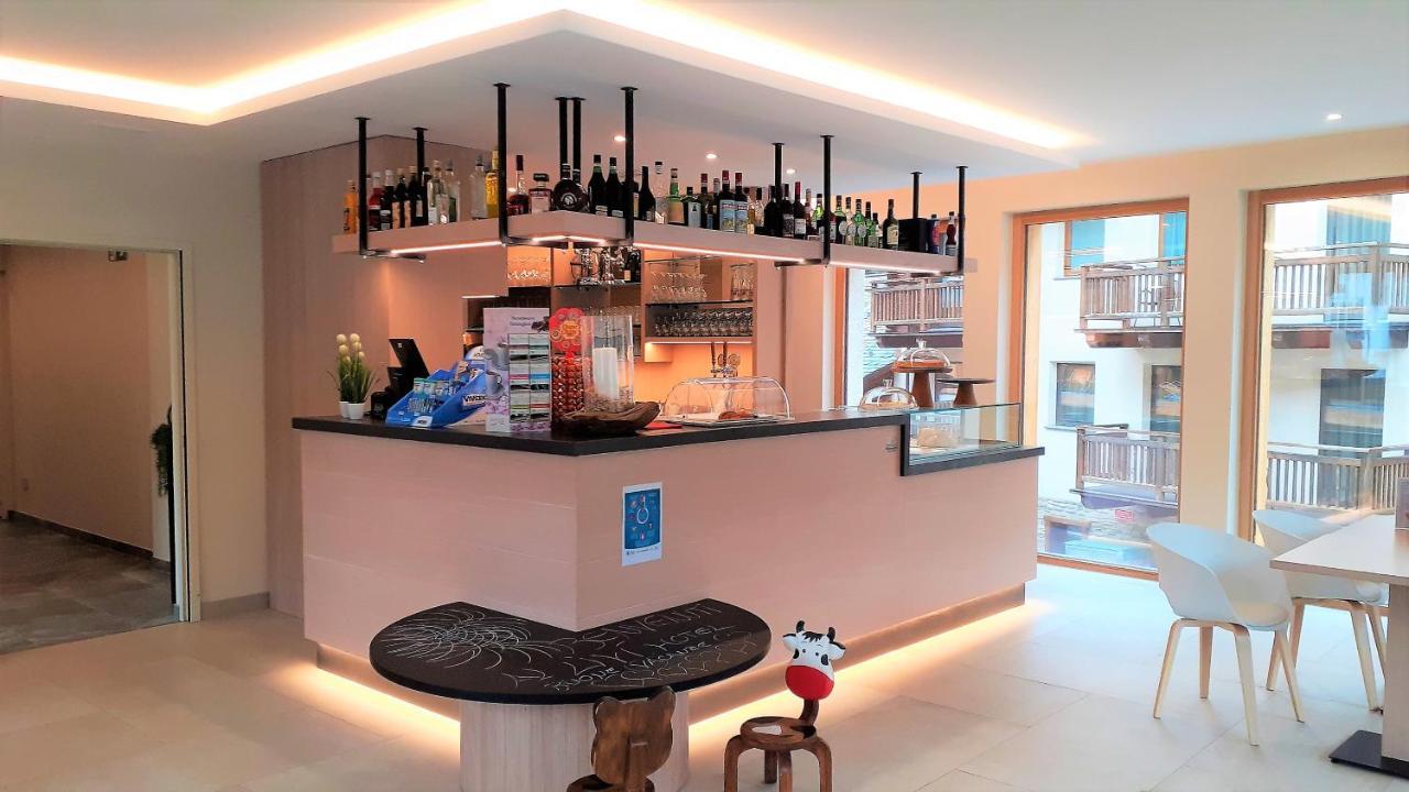Livi Family Hotel Ливиньо Екстериор снимка